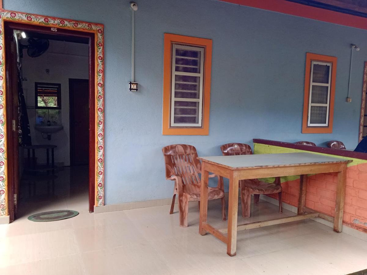 Gundappa Cafe Gokarna Kudle Beach Zewnętrze zdjęcie