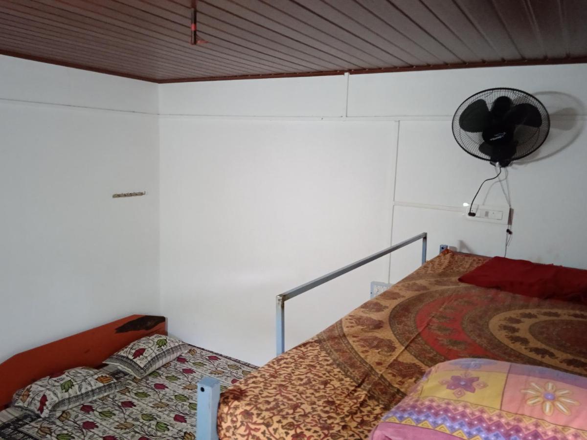 Gundappa Cafe Gokarna Kudle Beach Zewnętrze zdjęcie